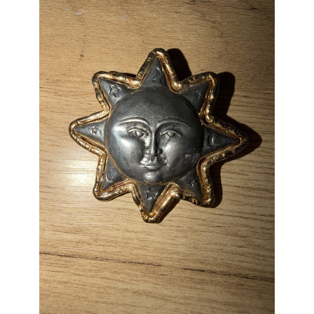 Vintage JJ Jonette Pewter Smiling Sunshine Man with Gold Tone Crimped Border Pin